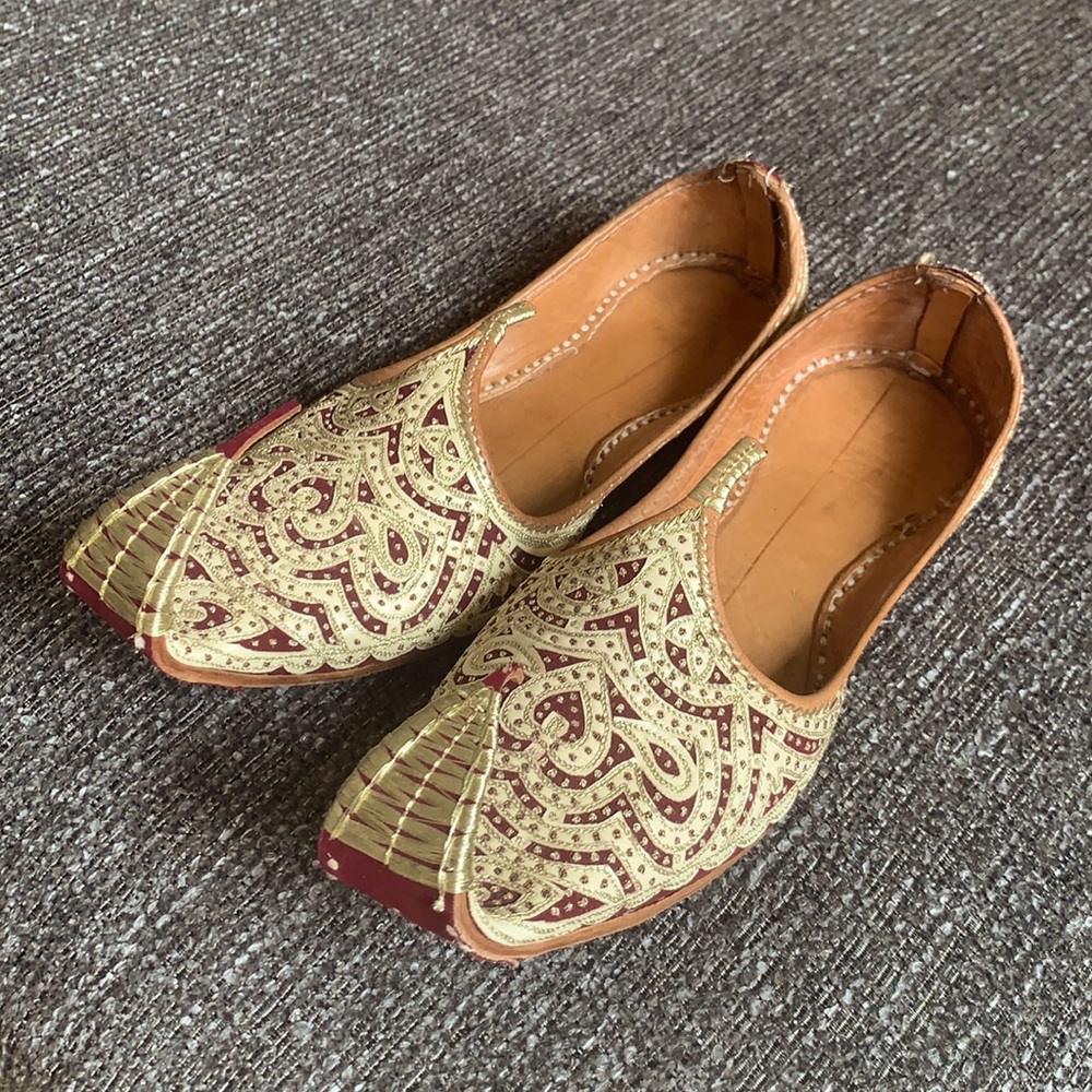 Indian Wedding Shoes for men.